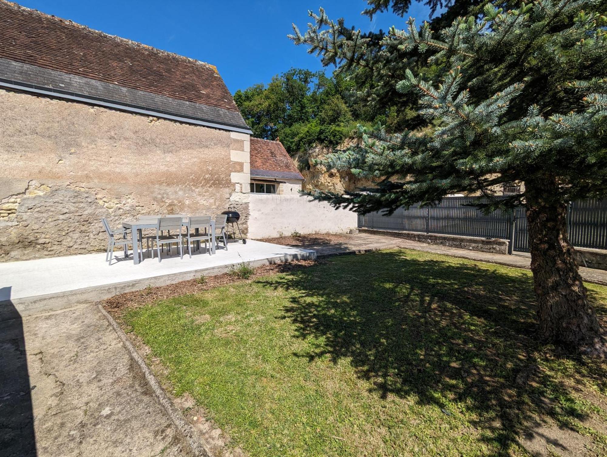 Sur La Route De Chenonceau Villa La Croix-en-Touraine Екстериор снимка